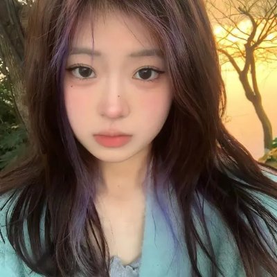 不装了,我比英雄还强